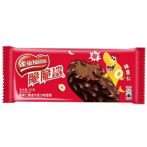 64g雀巢脆脆鲨榛果仁脆皮巧克力味雪糕*